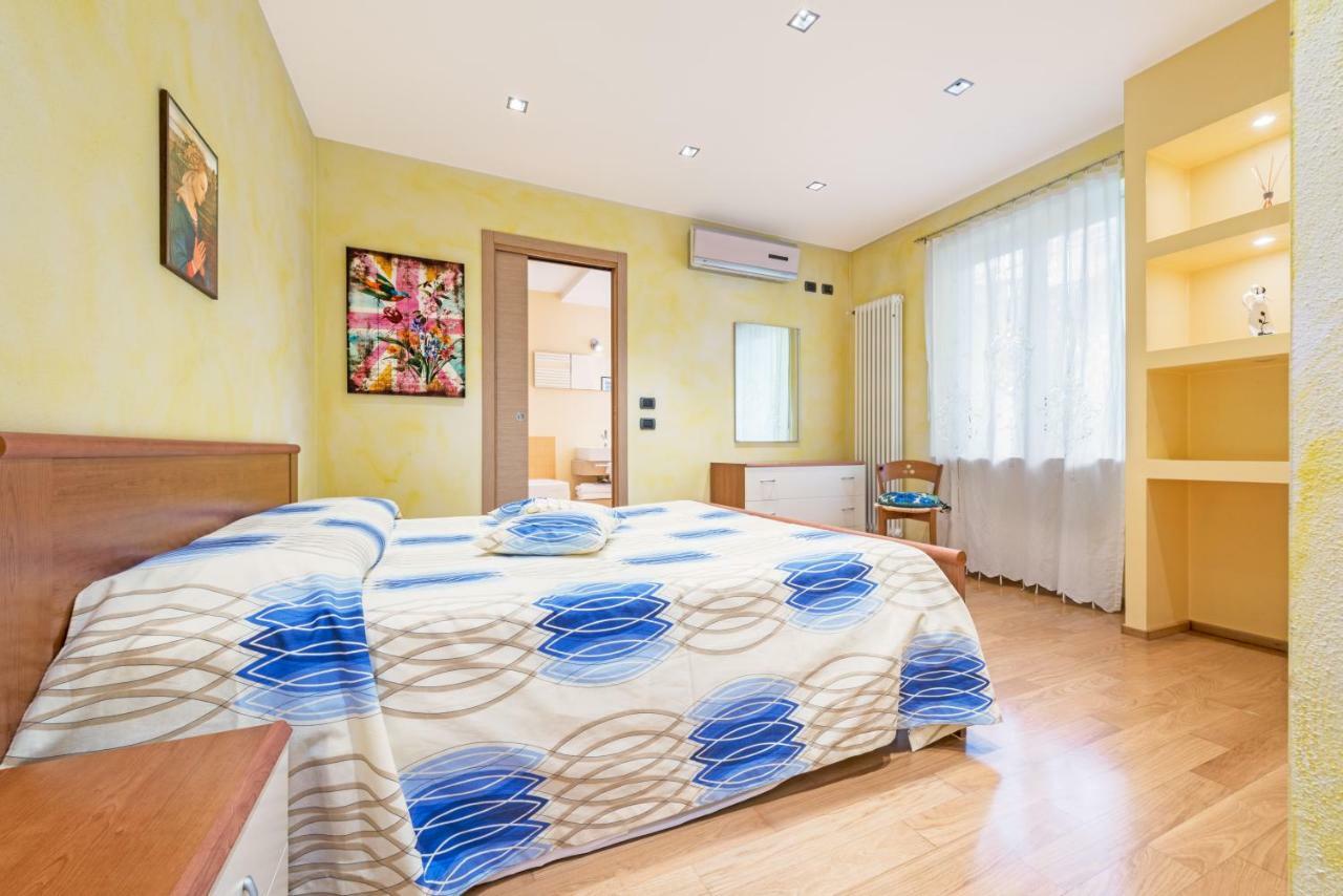 Appartamento Le Perle Lazise Exteriör bild